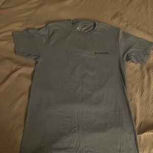 Columbia Gray Short Sleeve Tee